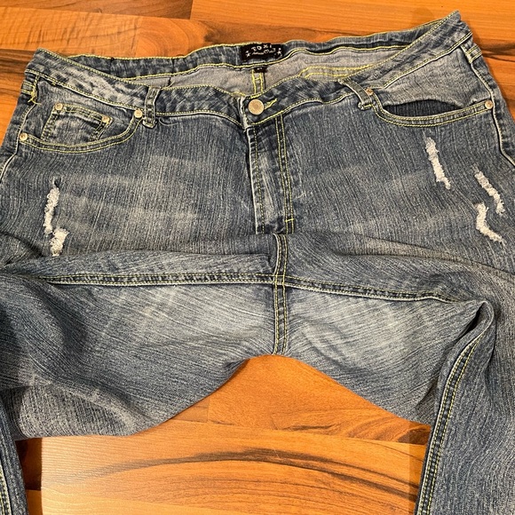 Toxic Bootcut Jeans - Picture 4 of 8